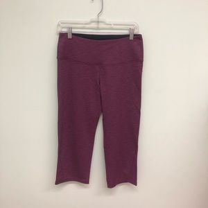 Kirkland | Women's Cropped Leggings | Purple